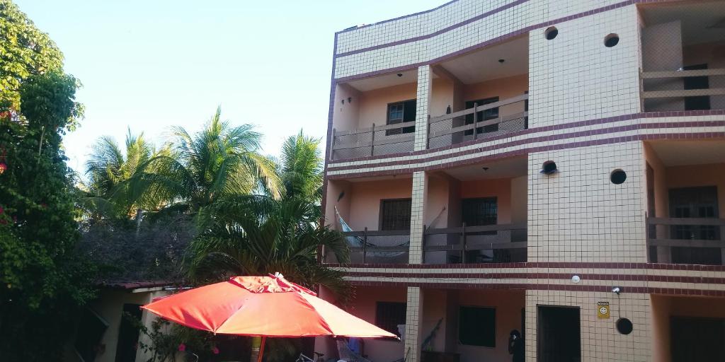 Ximenes Family room 1